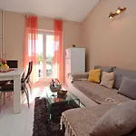 With Parking Space Orebic, Peljesac - 12041 Apartman *