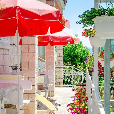 Apartments With Parking Space Orebic, Peljesac - 12041