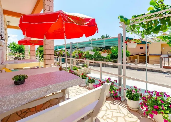 With Parking Space Orebic, Peljesac - 12041